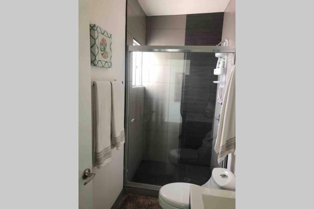 #CasaMare - Privada a una cuadra del mar con AC Ensenada Exterior foto