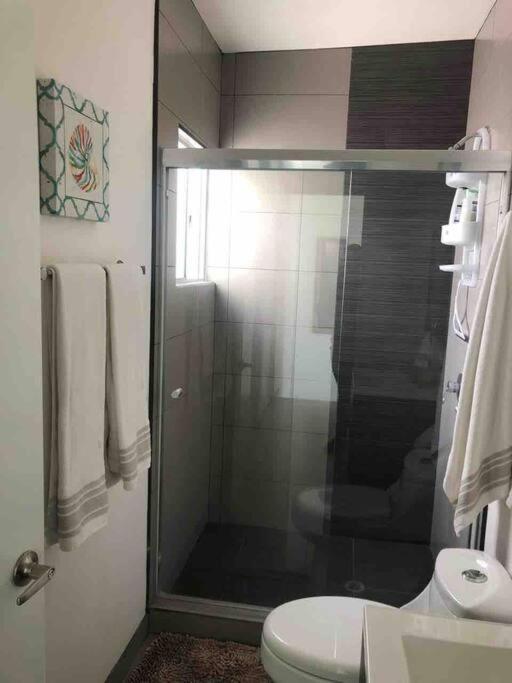 #CasaMare - Privada a una cuadra del mar con AC Ensenada Exterior foto